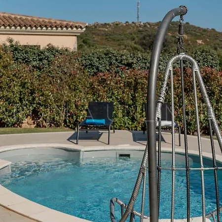 Villa Carula With Private Pool Monte Petrosu